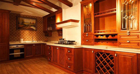 原木定制廠家談?wù)勗鹃T配色的三個(gè)原則